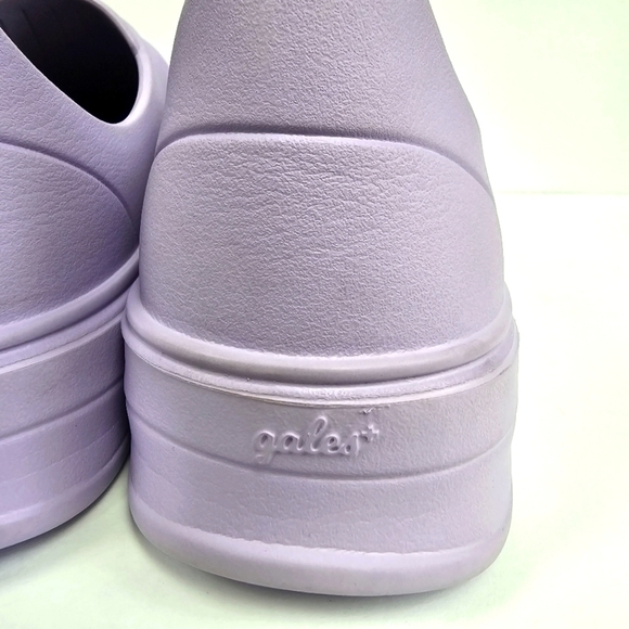 GALES Frontline Nurse Shoes Unisex Lightweight Comfort Slip On Purple Women Sz 8 - Picture 13 of 16